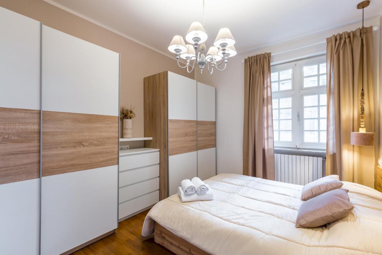 Brancaccio Renewed Apartment By Napoliapartments Esterno foto